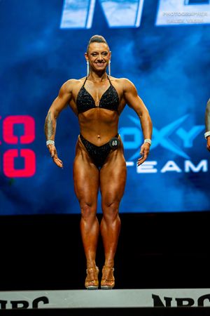 FIGURE НОВИЧКИ